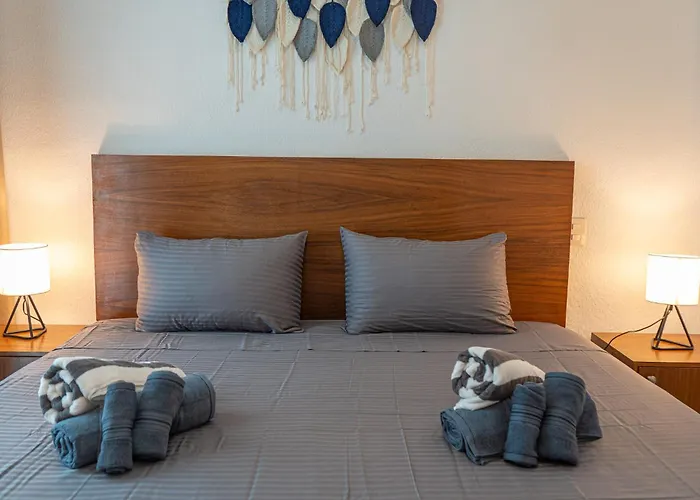 Modern 2br 2ba Downtown Playa - Pool - 5th Ave * Playa del Carmen