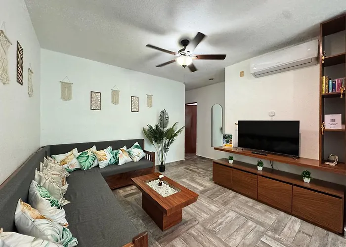 Modern 2br 2ba Downtown Playa - Pool - 5th Ave Apartamento